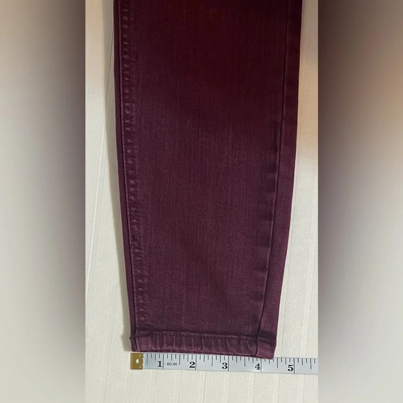 Altar’d State wine colored high rise jeggings skinny jeans. Size 27/5 A2 - Picture 10 of 10